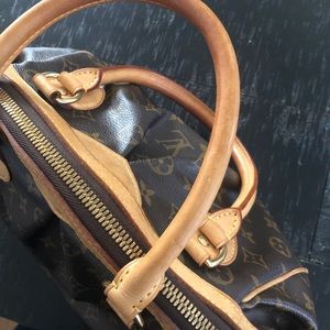 Additional photos of LV Tivoli